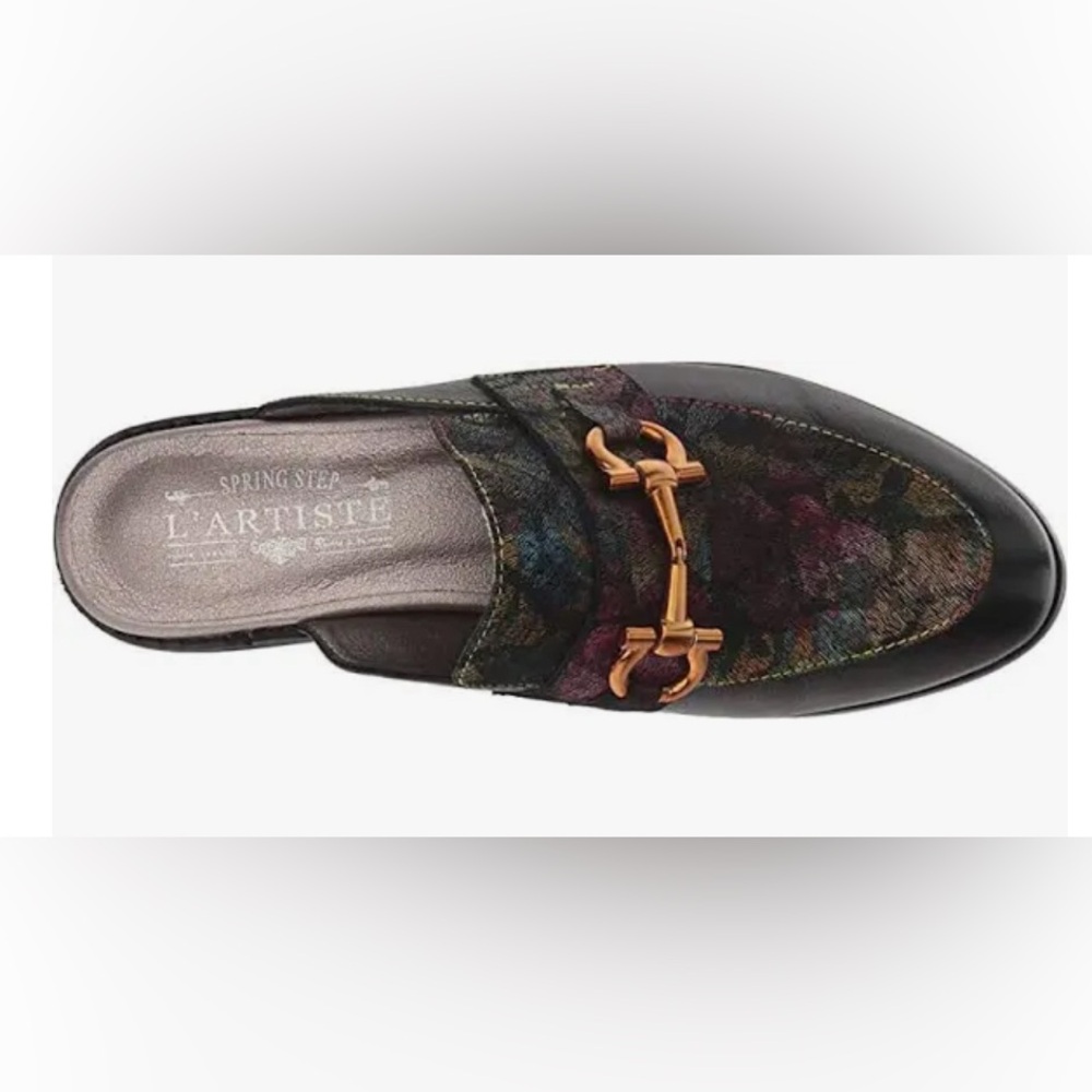 Women’s witty mule
